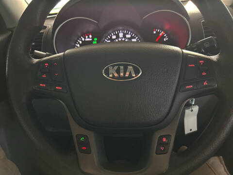 2014 Kia Sorento LX