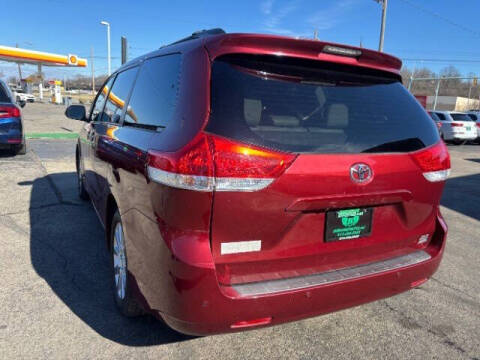 2011 Toyota Sienna XLE 7-Passenger