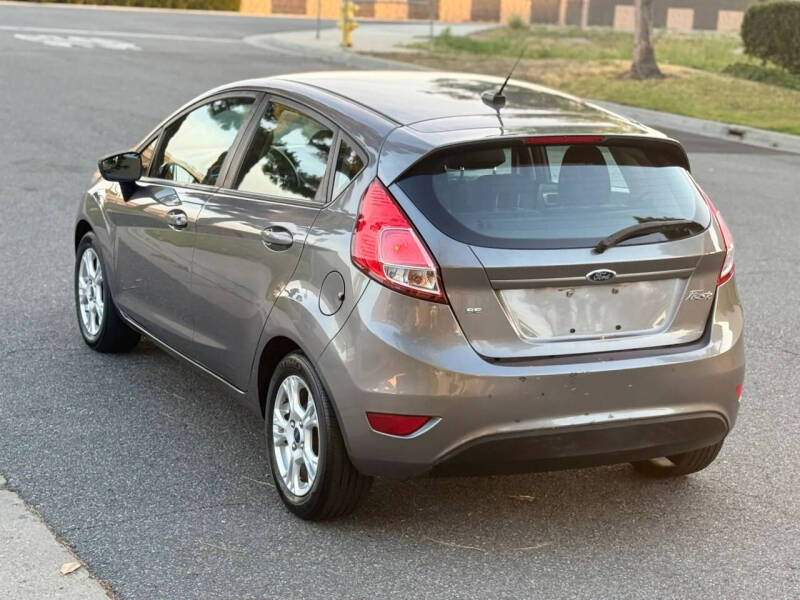 2014 Ford Fiesta SE