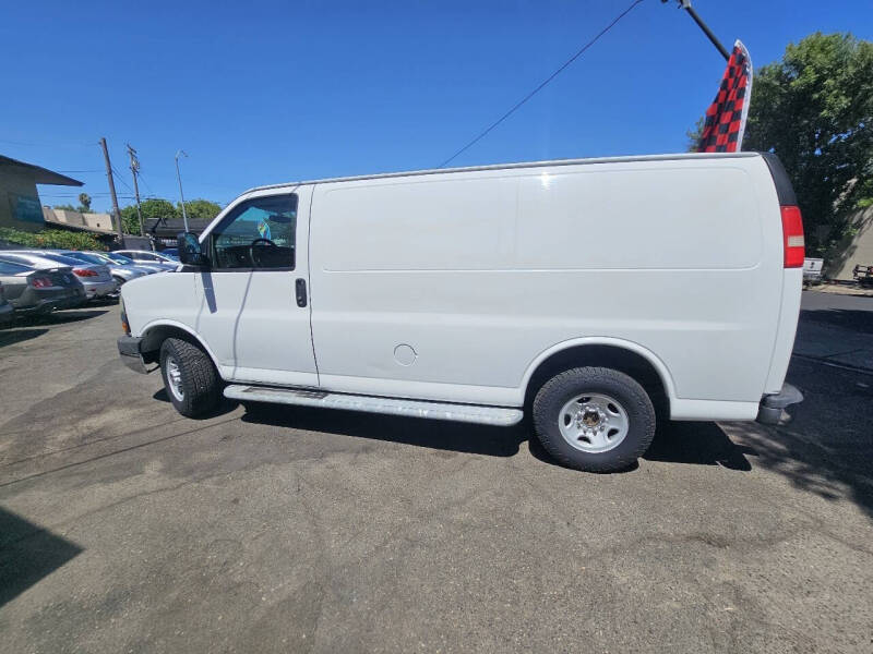 2014 GMC Savana 2500