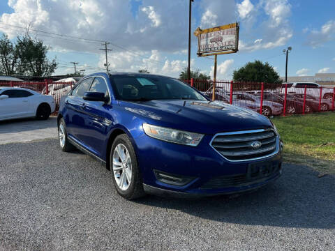 2013 Ford Taurus SEL