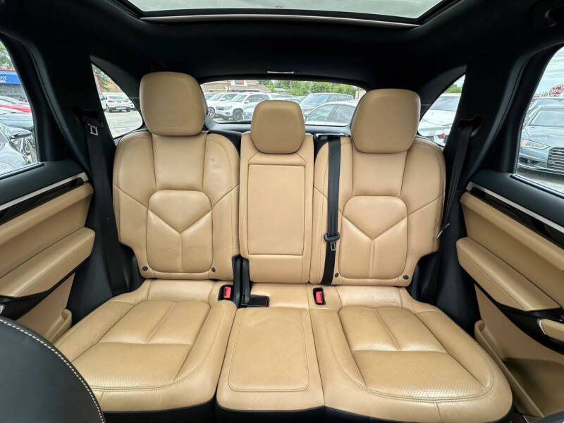 2016 Porsche Cayenne