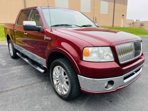 2006 Lincoln Mark LT for sale at CROSSROADS AUTO SALES in West Chester PA