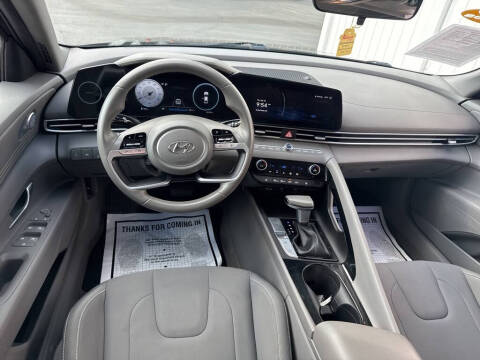 2023 Hyundai Elantra