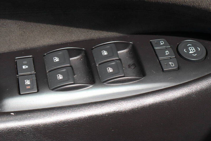 2019 Cadillac Escalade Platinum