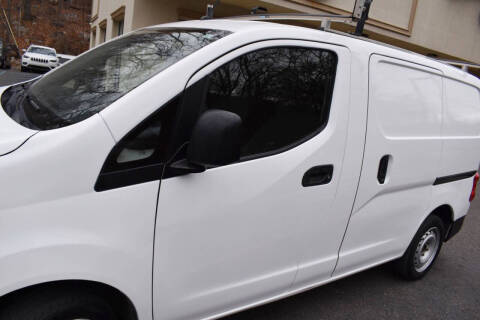 2017 Nissan NV200 SV