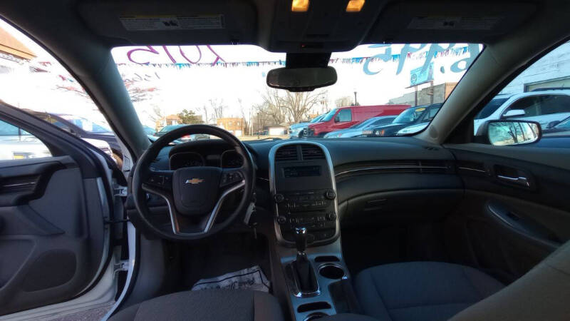 2015 Chevrolet Malibu LS