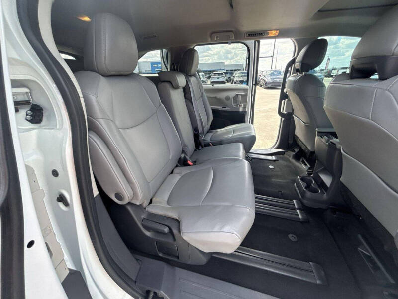 2023 Toyota Sienna