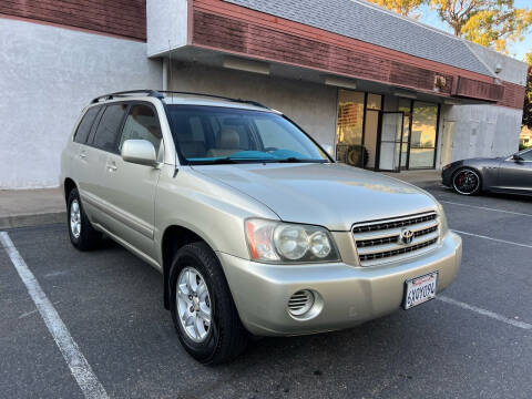 2003 Toyota Highlander for sale at LG Auto Sales in Rancho Cordova CA