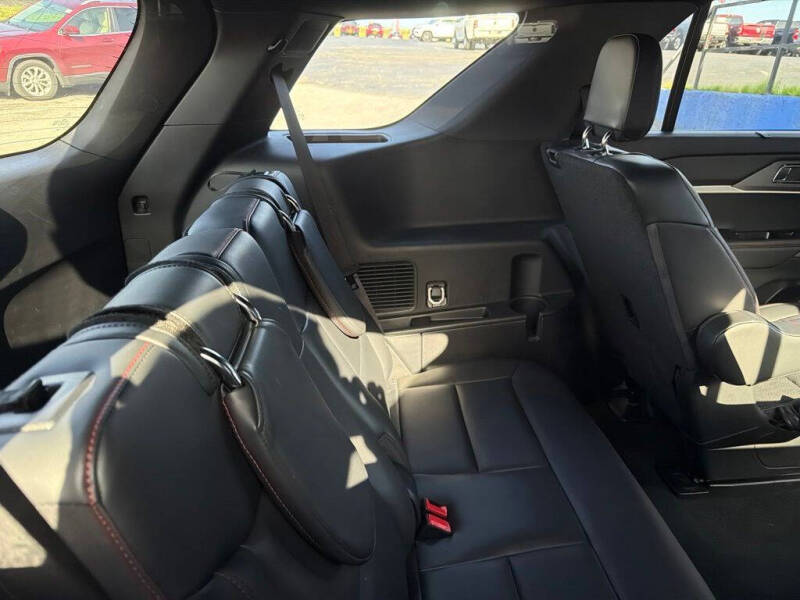 2025 Ford Explorer ST