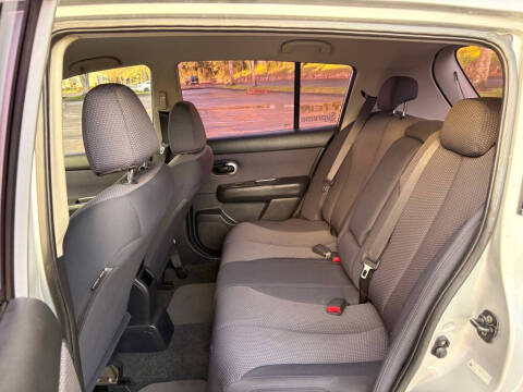 2007 Nissan Versa 1.8 S