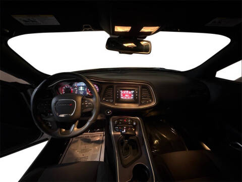 2017 Dodge Challenger SXT