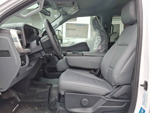 2025 Ford F-350 Super Duty XL