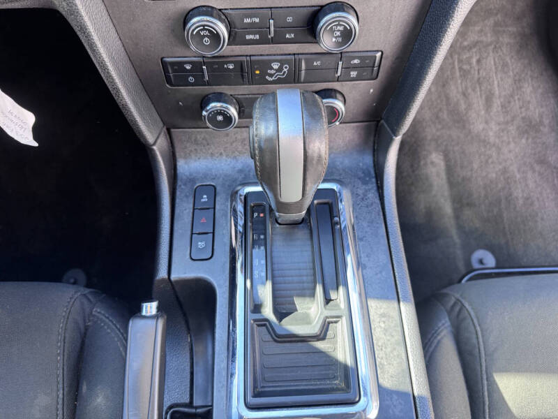 2013 Ford Mustang V6