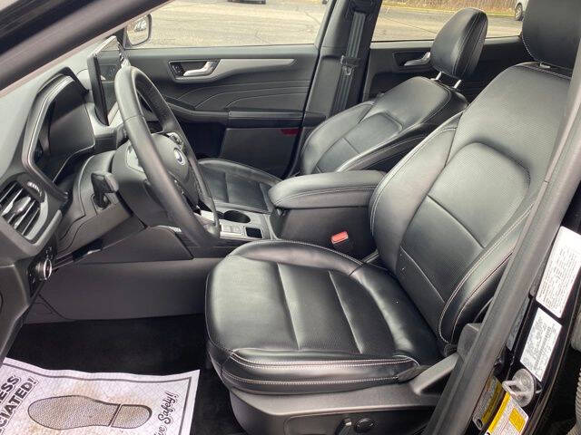 2023 Ford Escape Platinum