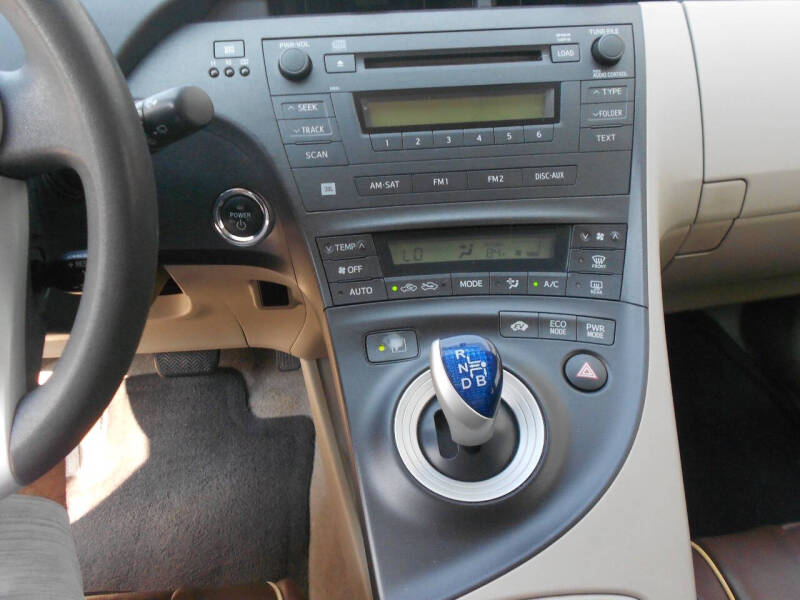 2010 Toyota Prius II