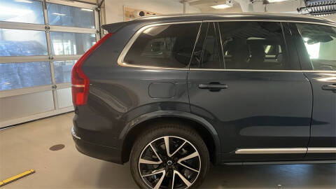 2023 Volvo XC90 B6 Plus Bright Theme 7P