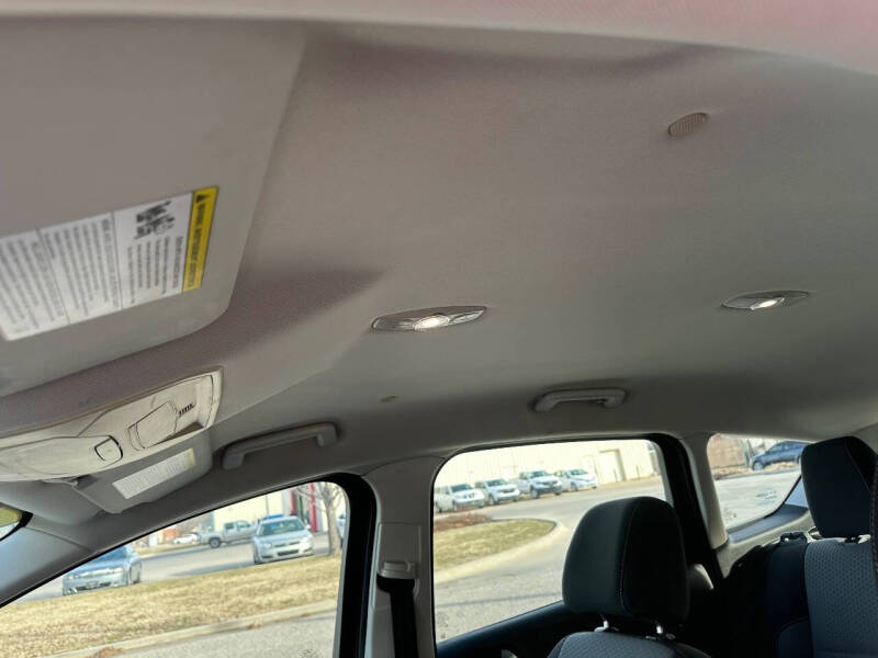 2017 Ford C-MAX Hybrid SE