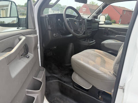 2017 Chevrolet Express 2500