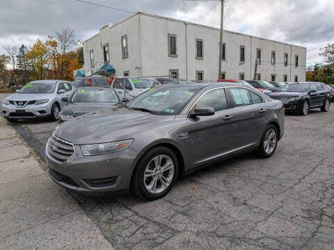 2014 Ford Taurus SEL