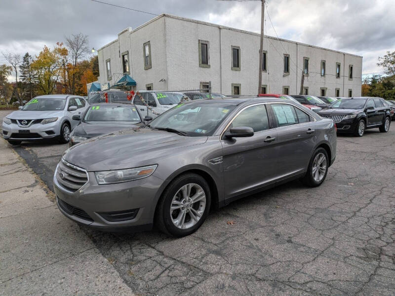 2014 Ford Taurus SEL