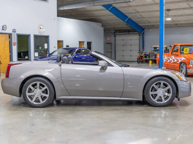 2004 Cadillac XLR