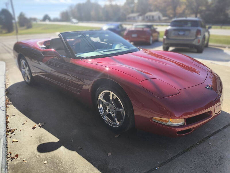 2004 Chevrolet Corvette Base photo 31