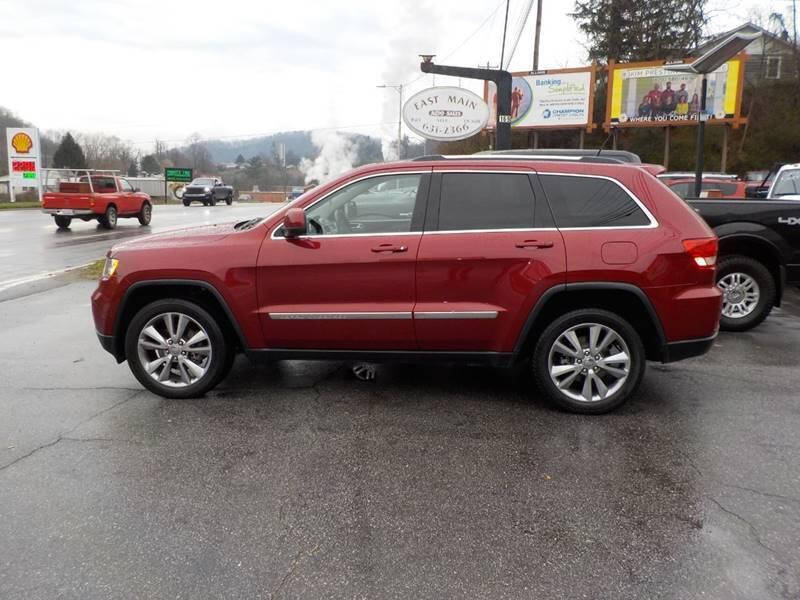 2013 Jeep Grand Cherokee for sale at EAST MAIN AUTO SALES in Sylva NC