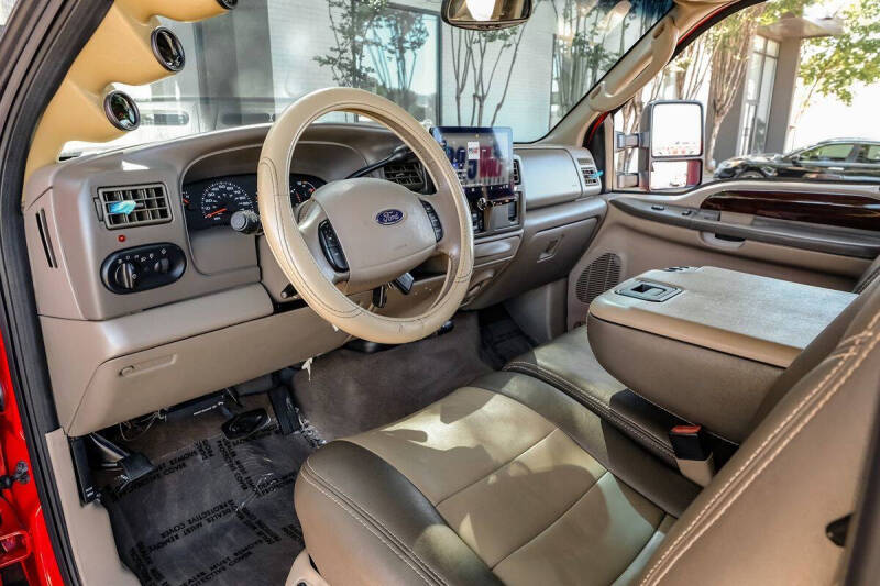 2004 Ford Excursion Eddie Bauer