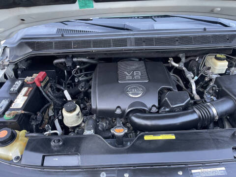 2013 Nissan Armada SV