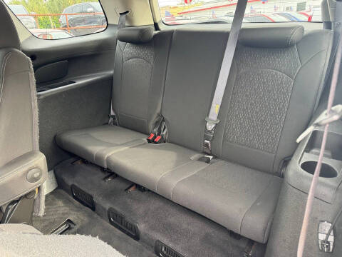 2013 GMC Acadia SLE-2