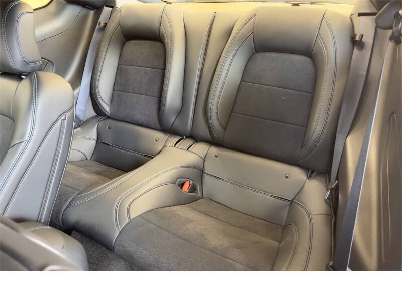 2025 Ford Mustang Dark Horse