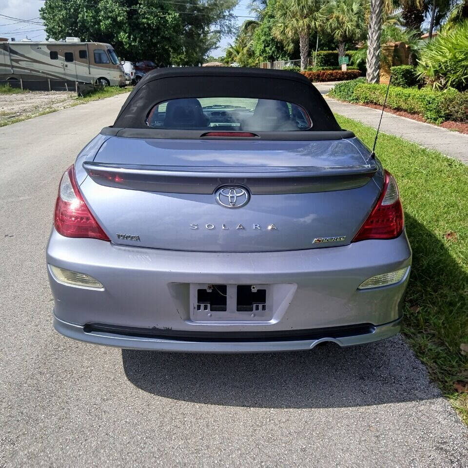 2007 TOYOTA Camry Solara Convertible - $5,950
