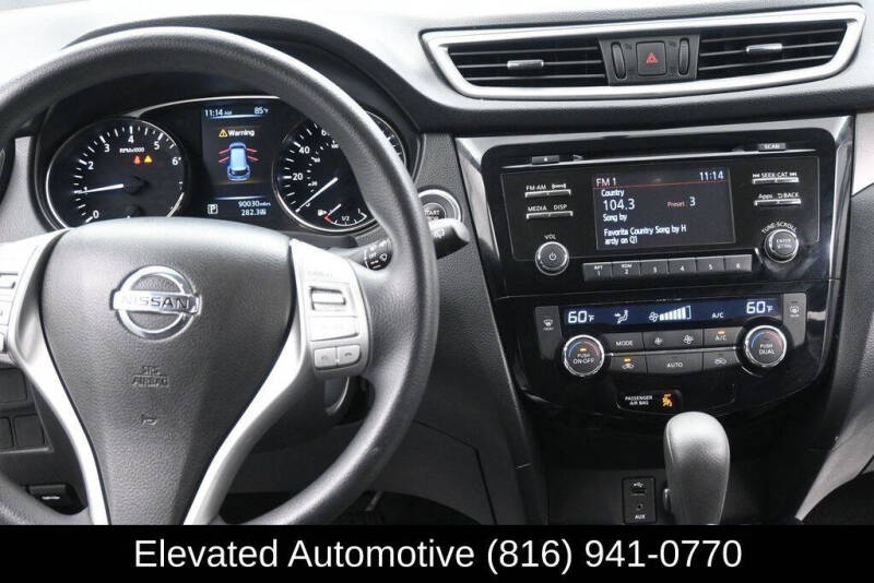 2015 Nissan Rogue SV