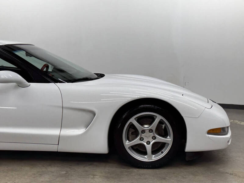 2004 Chevrolet Corvette