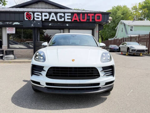 2020 Porsche Macan