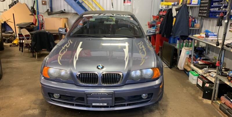 2002 BMW 3 Series for sale at Deleon Mich Auto Sales in Yonkers NY