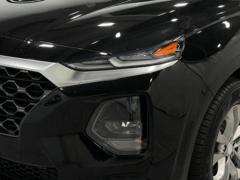 2020 Hyundai Santa Fe SE