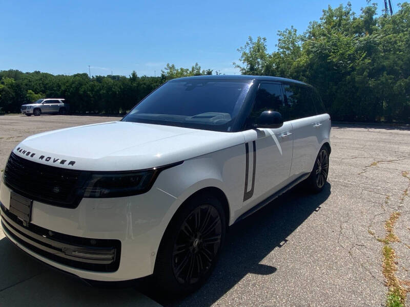 2023 Land Rover Range Rover P530 SE LWB