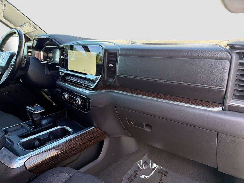 2025 GMC Sierra 1500