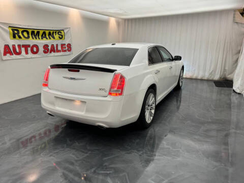 2014 Chrysler 300 C