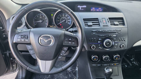 2013 Mazda MAZDA3 i Touring