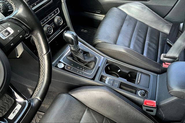 2016 Volkswagen Golf R