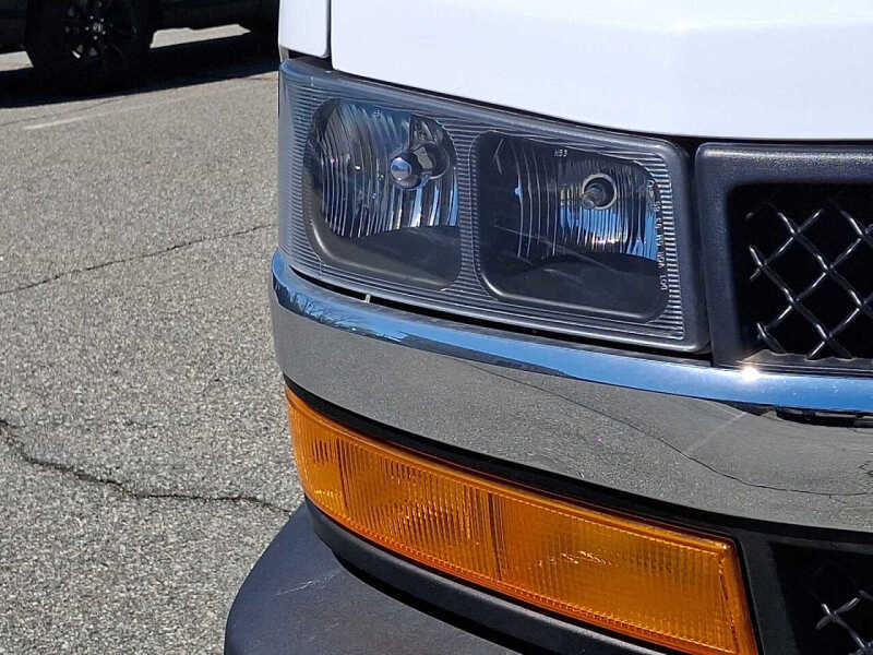 2024 Chevrolet Express 2500