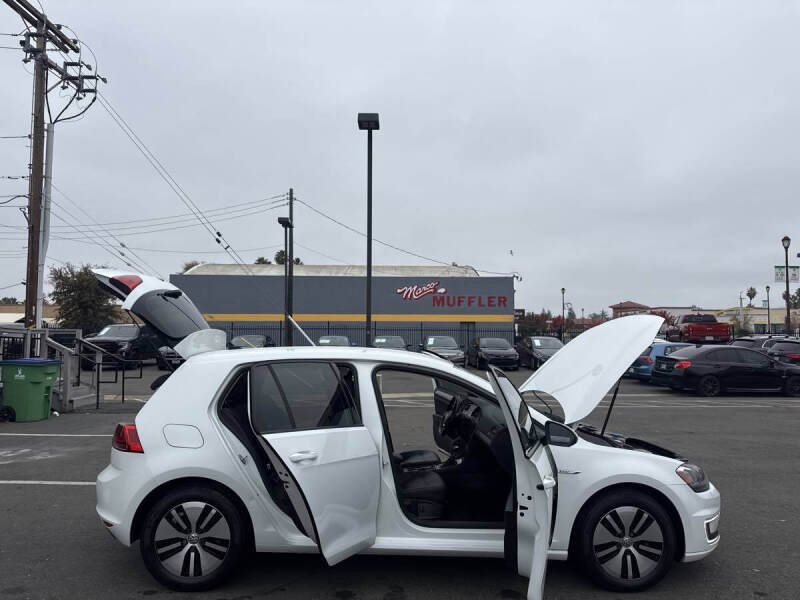 2015 Volkswagen e-Golf SEL Premium