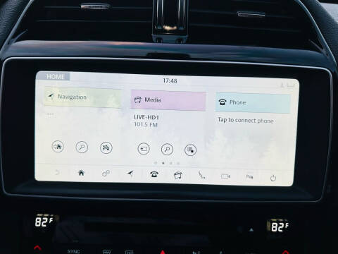 2017 Jaguar F-PACE 20d Prestige