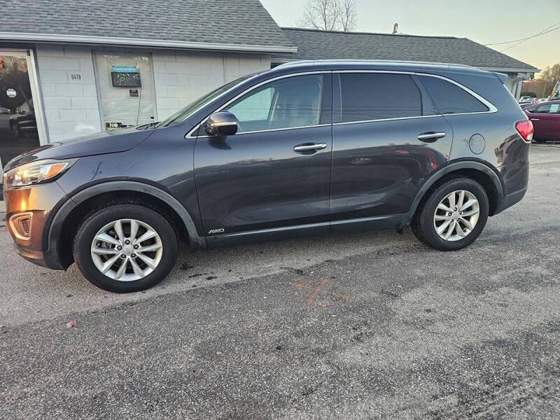 2017 Kia Sorento LX