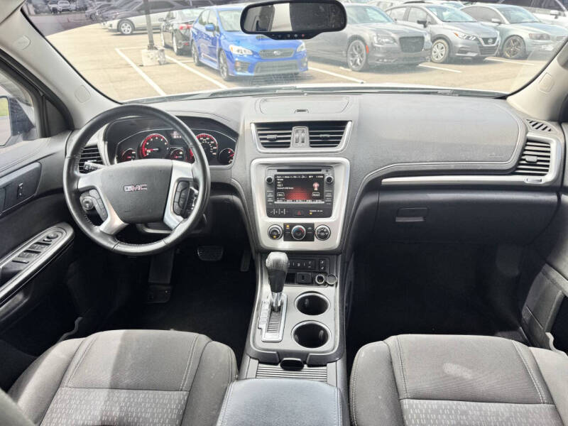 2016 GMC Acadia SLE-2