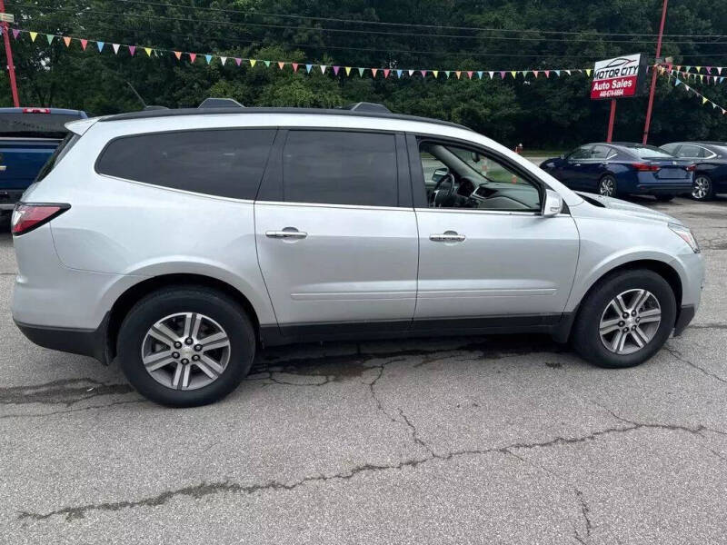 2017 Chevrolet Traverse LT