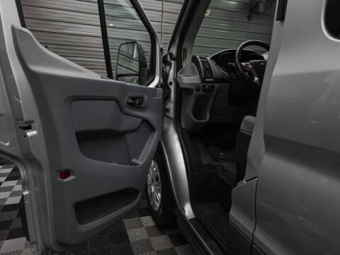 2017 Ford Transit